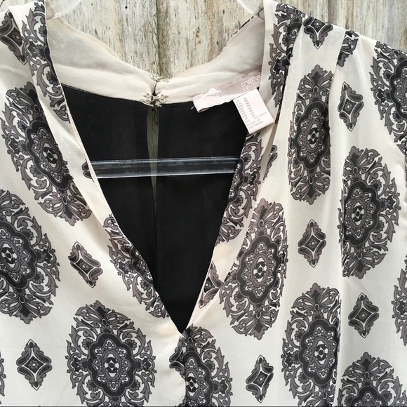 Forever 21 Sheer Lined Long Sleeve Chiffon Blouse Medium - Picture 5 of 8